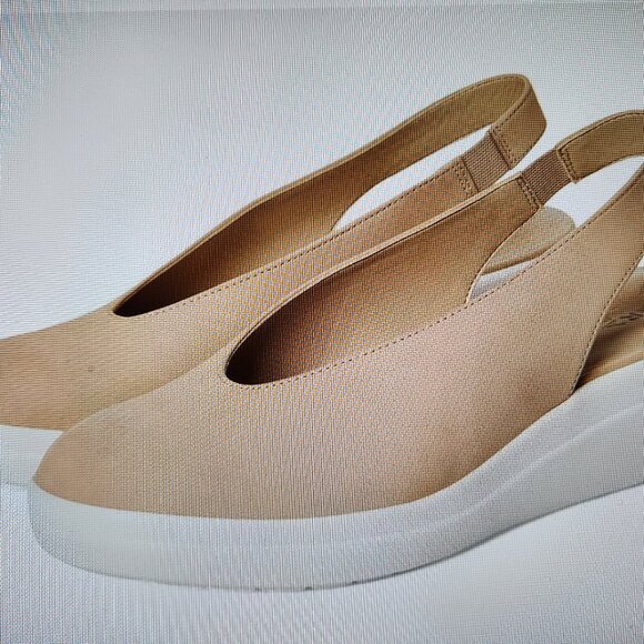 Naturalizer "Sutton" Leather Wedges. NIB. Size 8.5 Wide - Picture 2 of 14